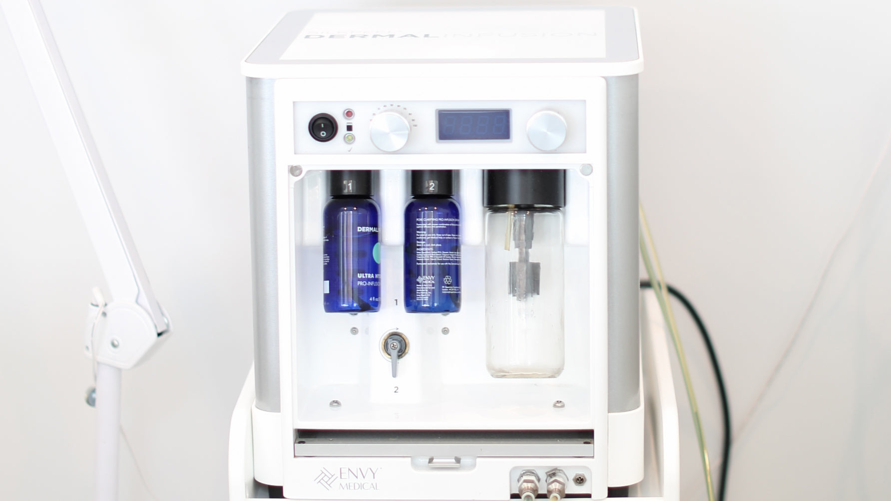 JTAV Introduces Dermalinfusion and NuEra Tight on Good Day New York